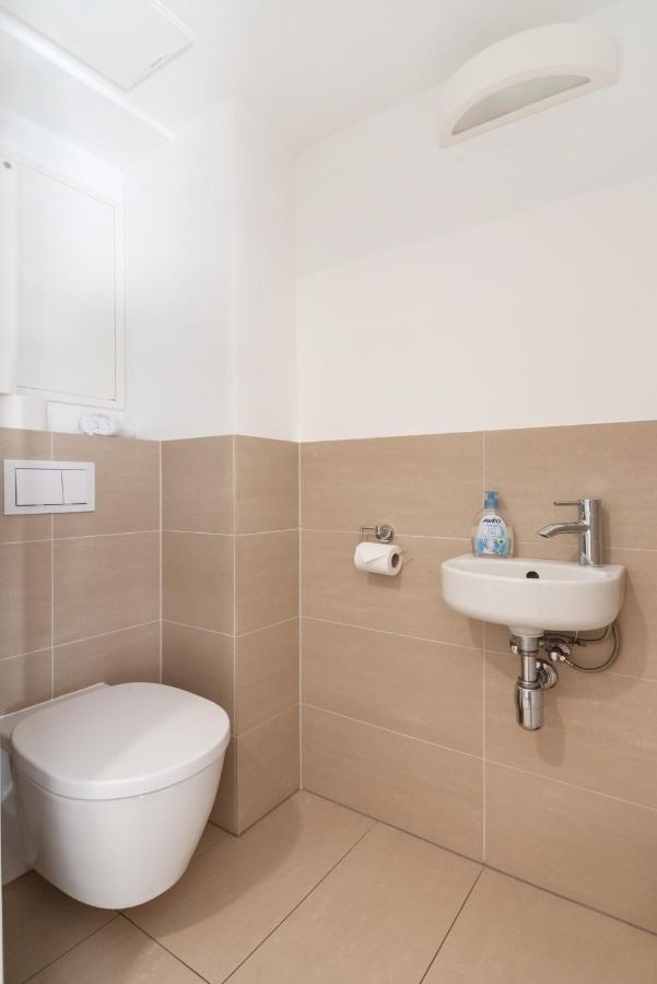 Immersed Into Vienna'S City Life And Yet A Retreat, Minimum 30 Nights Exterior foto